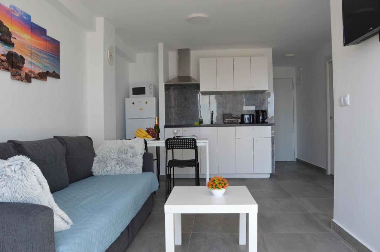 Holiday Apts Provima Mallorca Benidorm Bagian luar foto