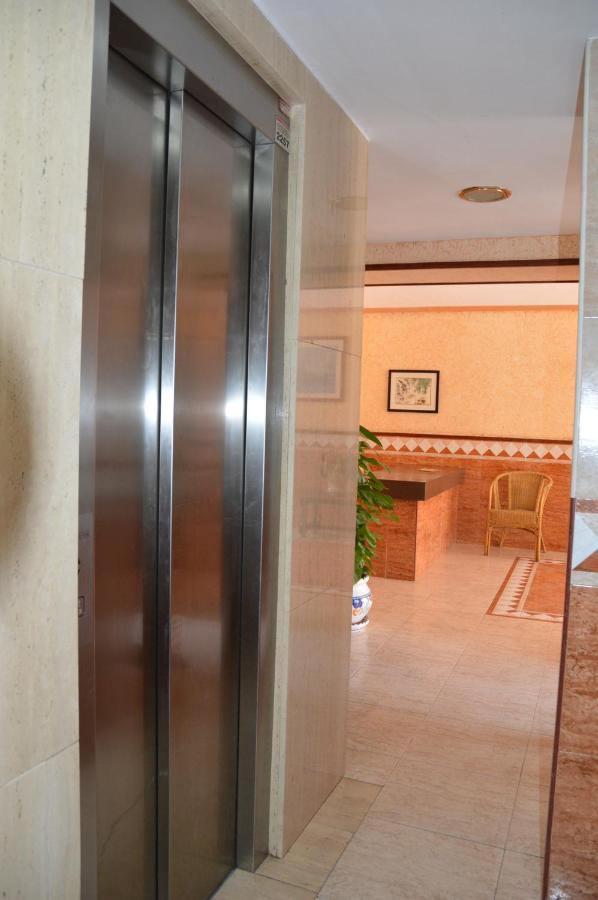 Holiday Apts Provima Mallorca Benidorm Bagian luar foto