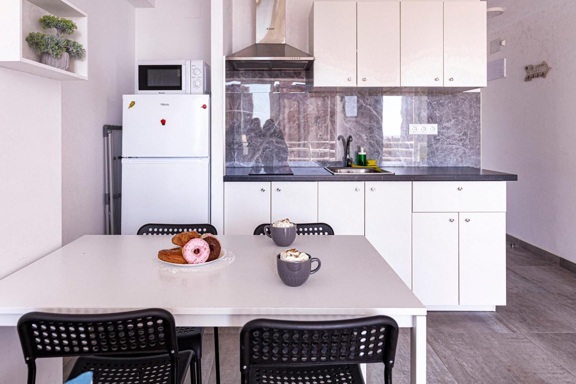 Holiday Apts Provima Mallorca Benidorm Bagian luar foto