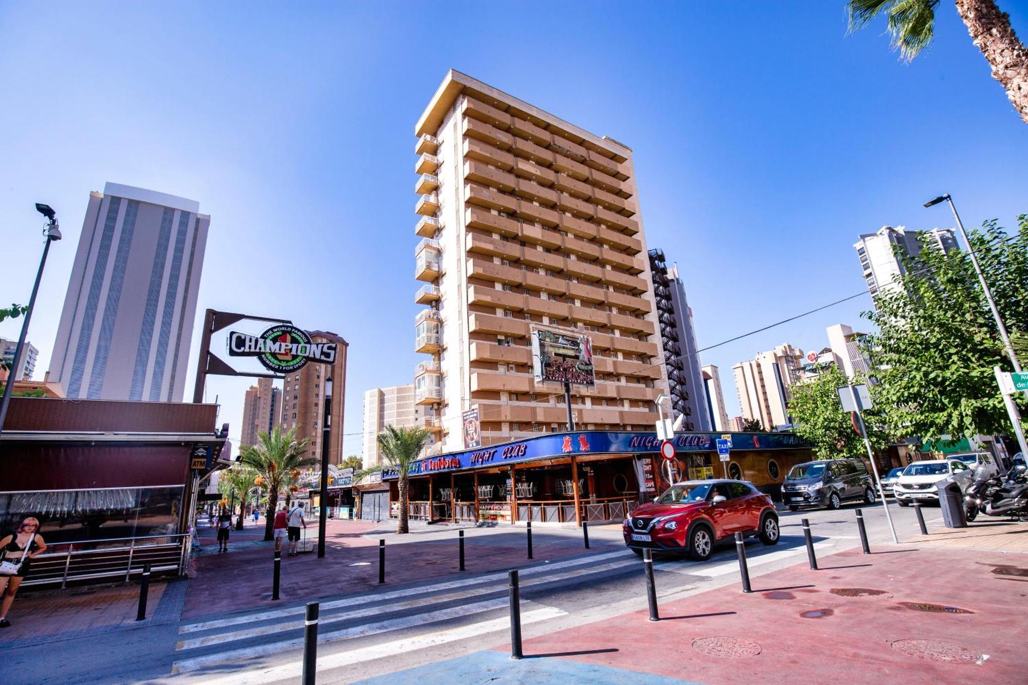 Holiday Apts Provima Mallorca Benidorm Bagian luar foto